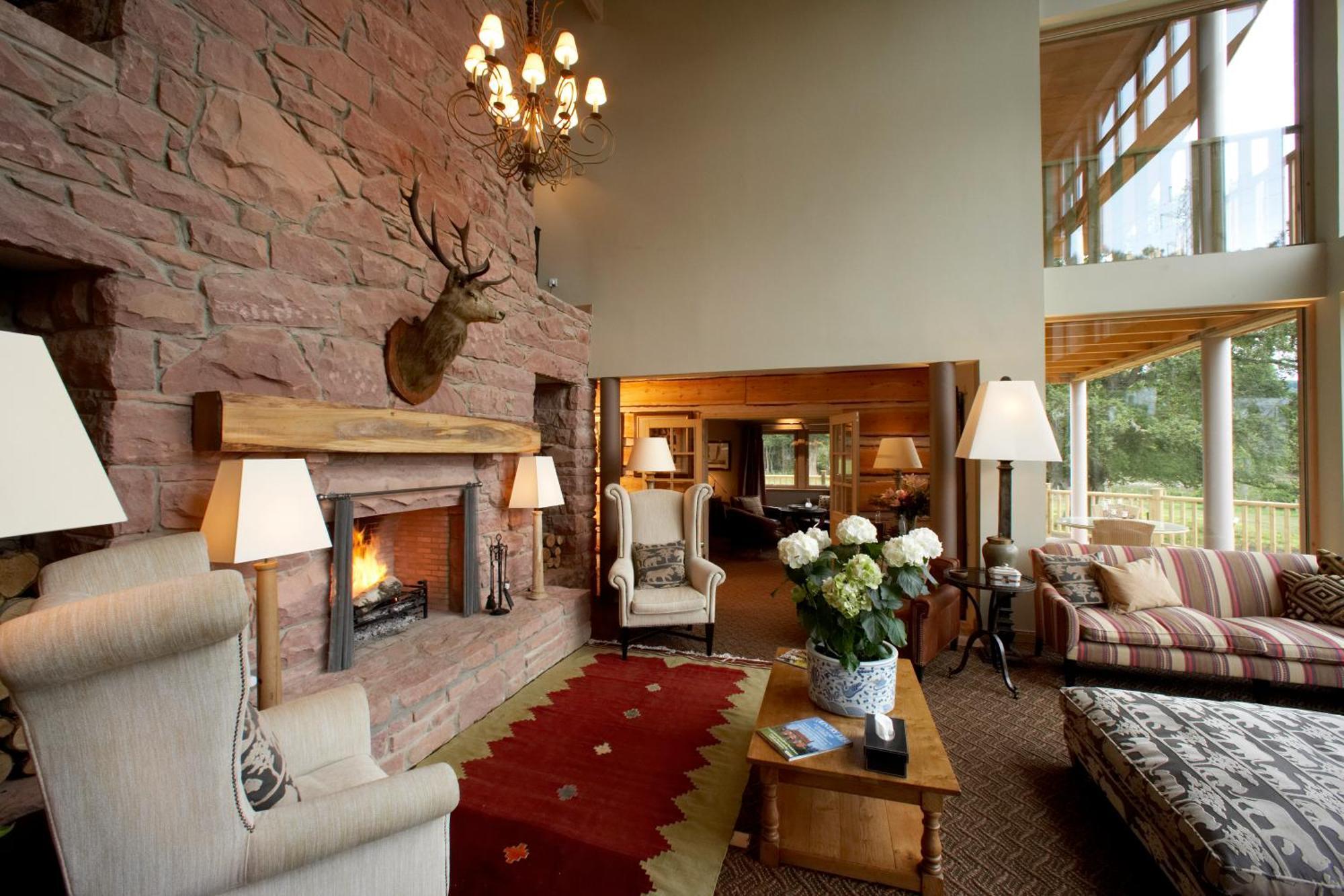 Ness Castle Lodges Inverness Exterior foto